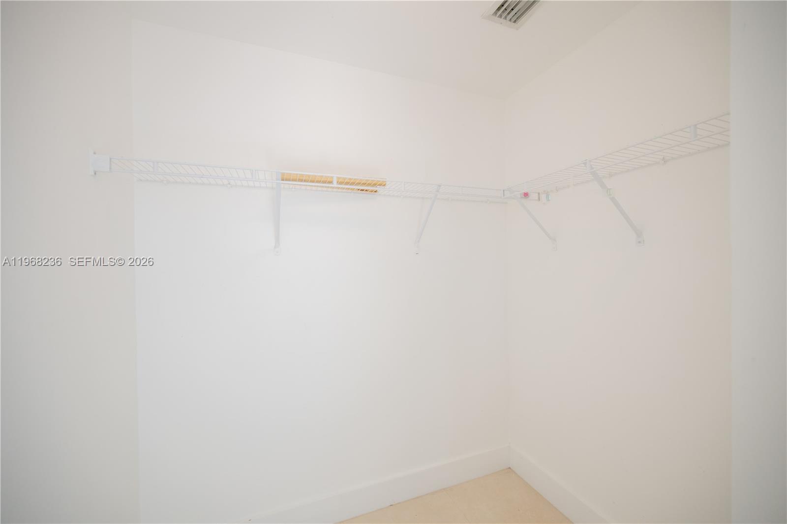 image Cassa Brickell16