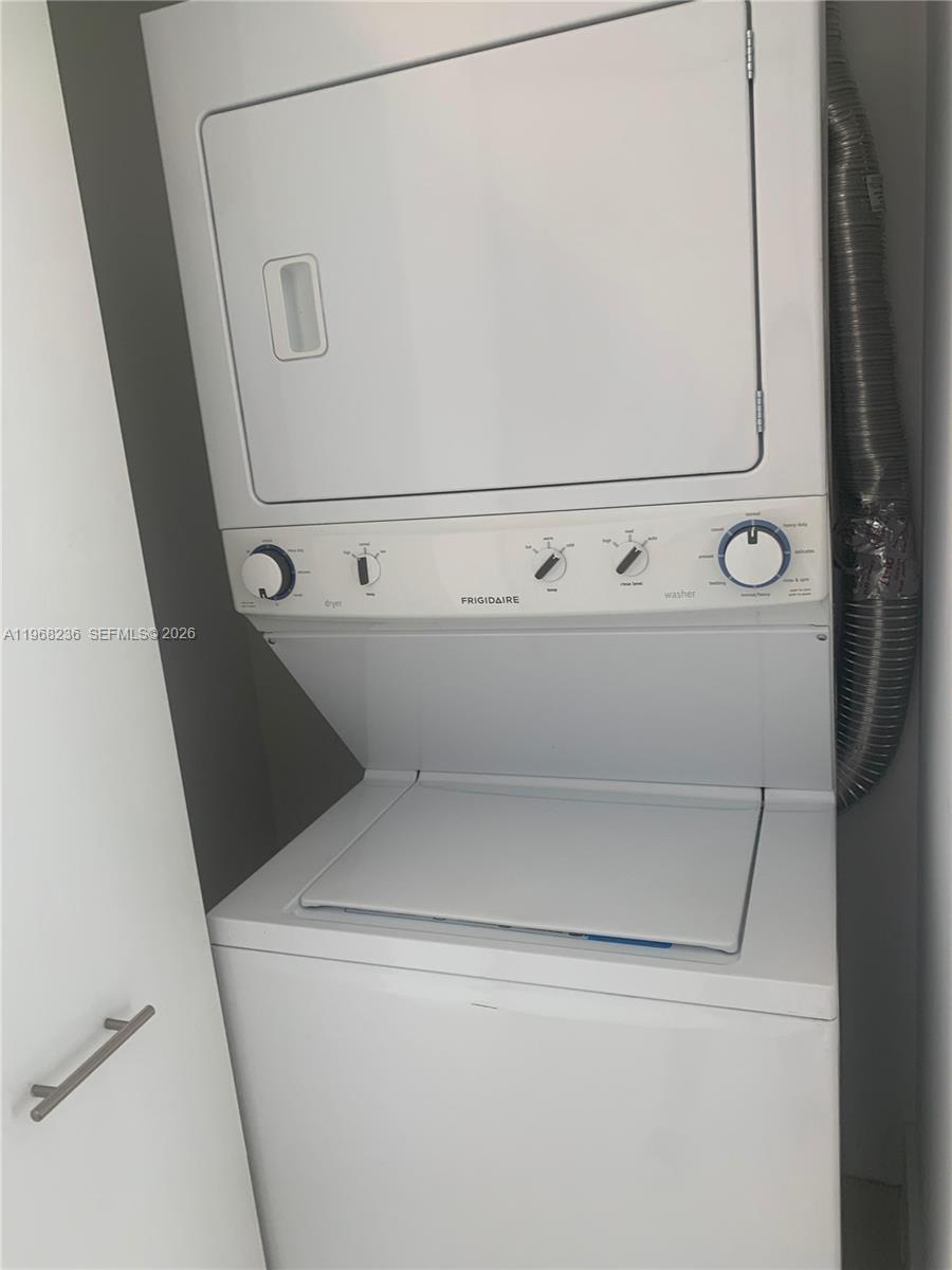 image Cassa Brickell6