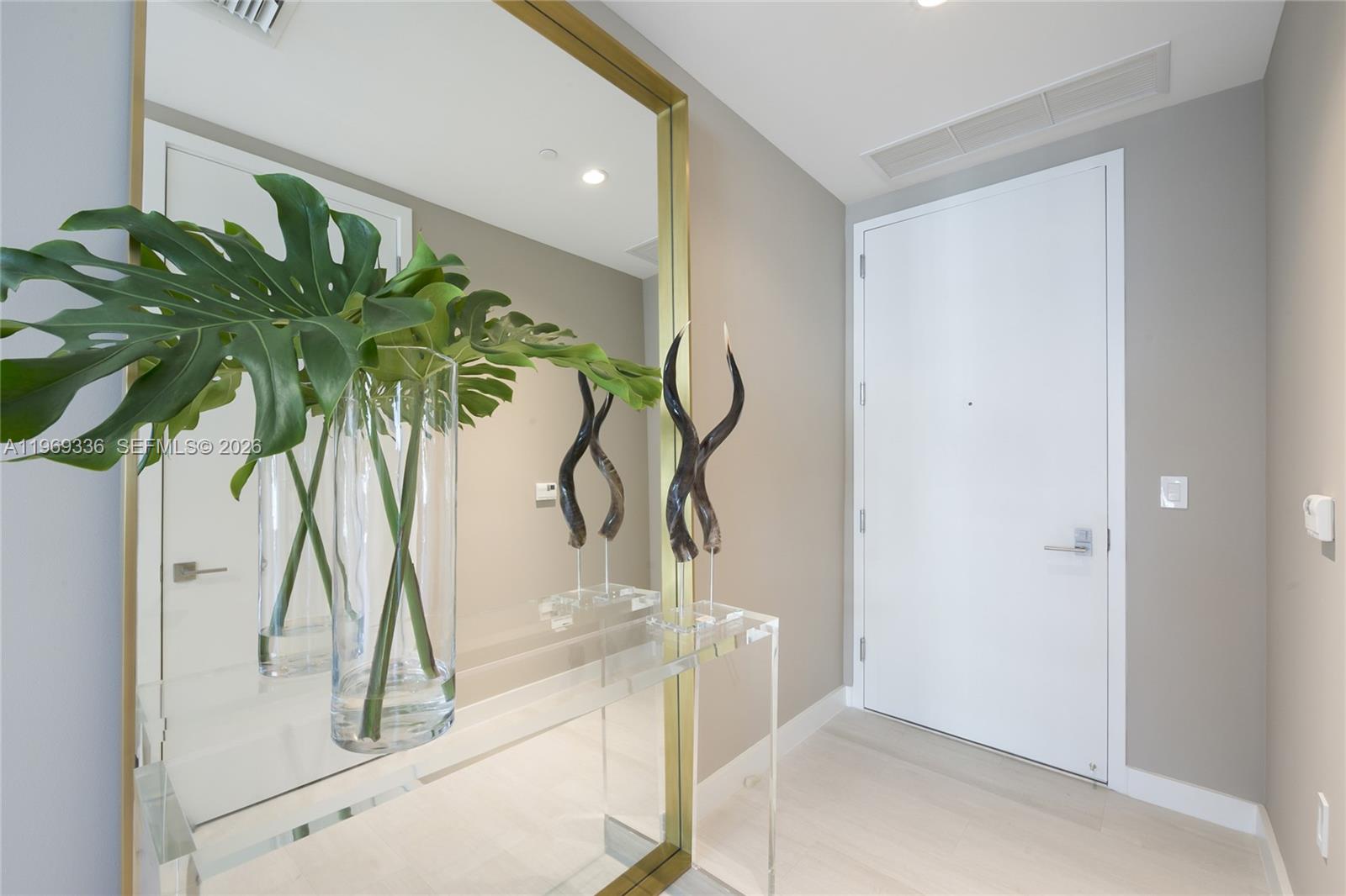 image Park Grove Club Residences14