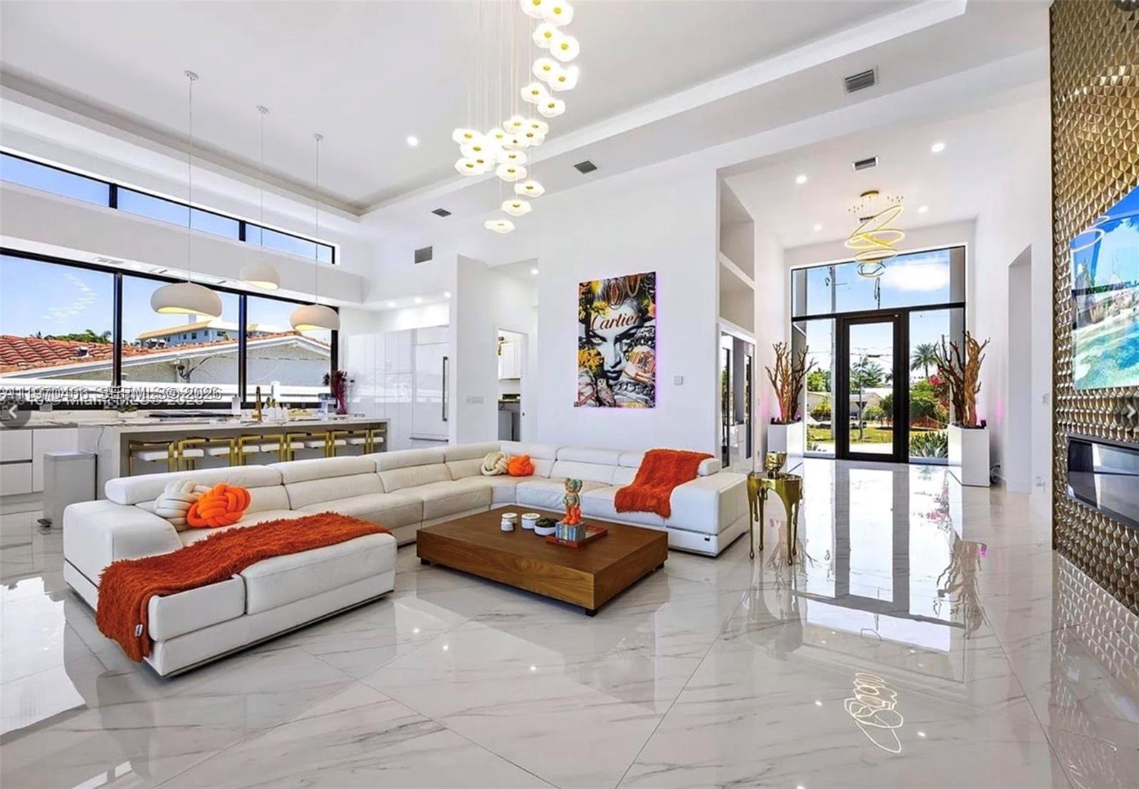 2225 NE 19th St Fort Lauderdale, FL 33305