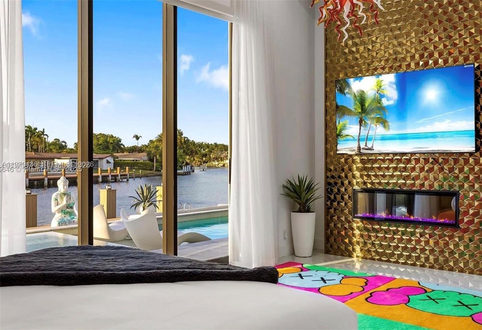 2225 NE 19th St Fort Lauderdale, FL 33305