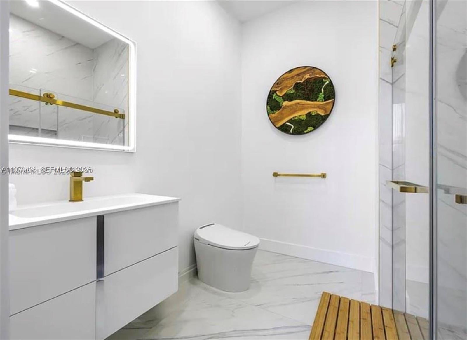 2225 NE 19th St Fort Lauderdale, FL 33305