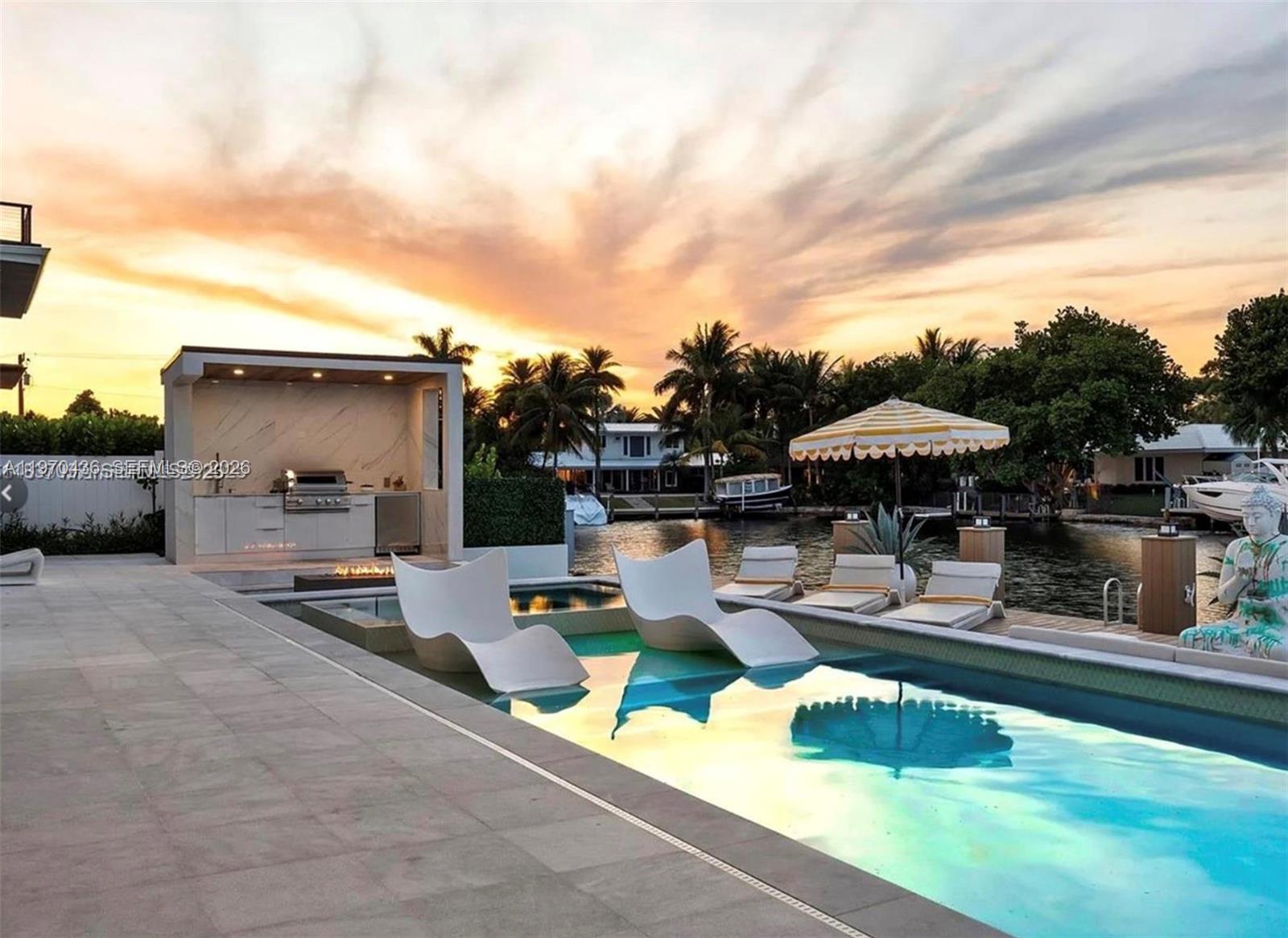 2225 NE 19th St Fort Lauderdale, FL 33305