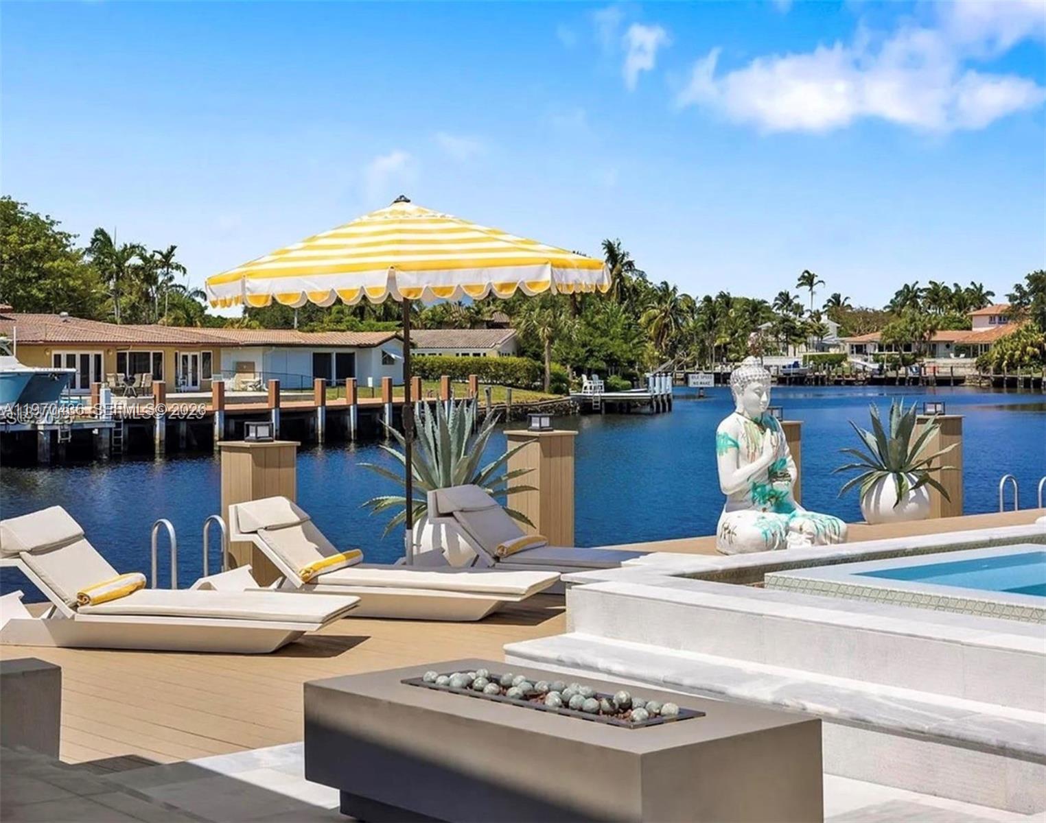 2225 NE 19th St Fort Lauderdale, FL 33305