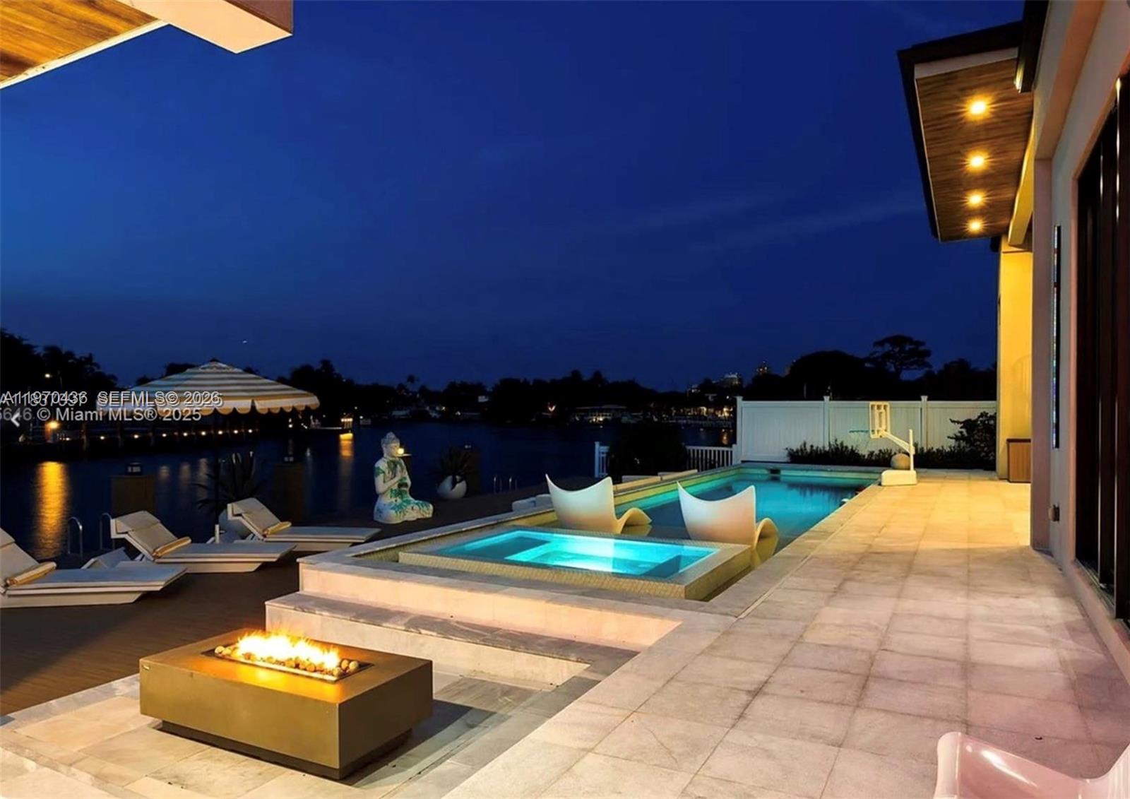 2225 NE 19th St Fort Lauderdale, FL 33305