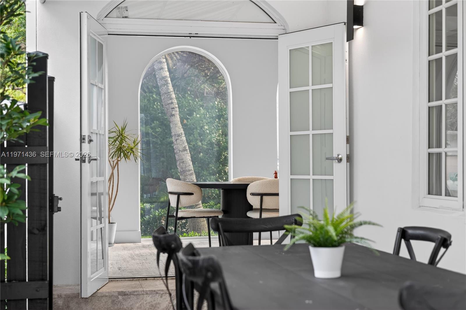 715 NE 70th St Miami, FL 33138