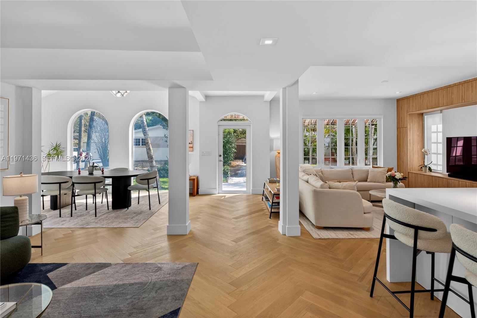 715 NE 70th St Miami, FL 33138