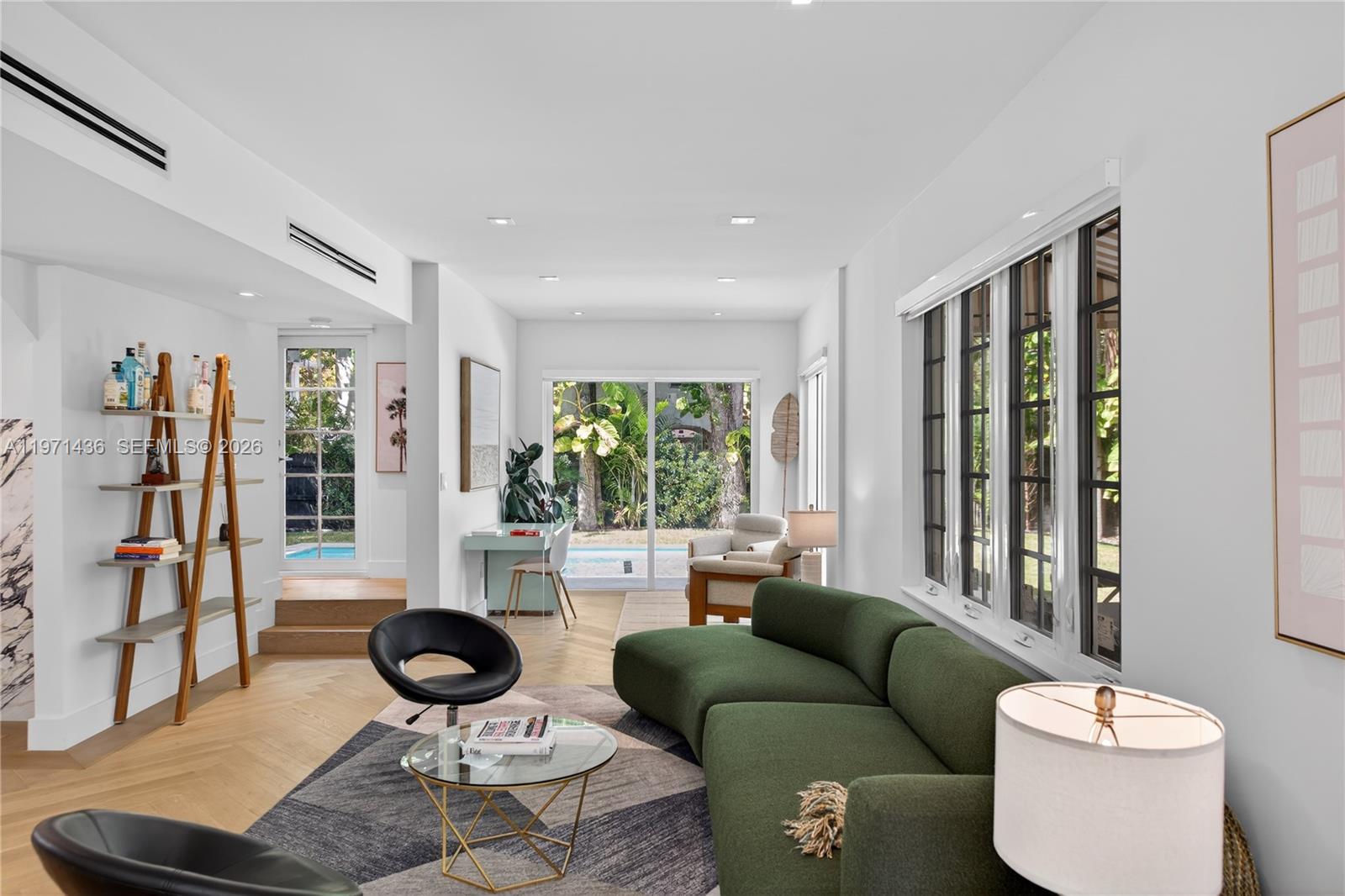 715 NE 70th St Miami, FL 33138