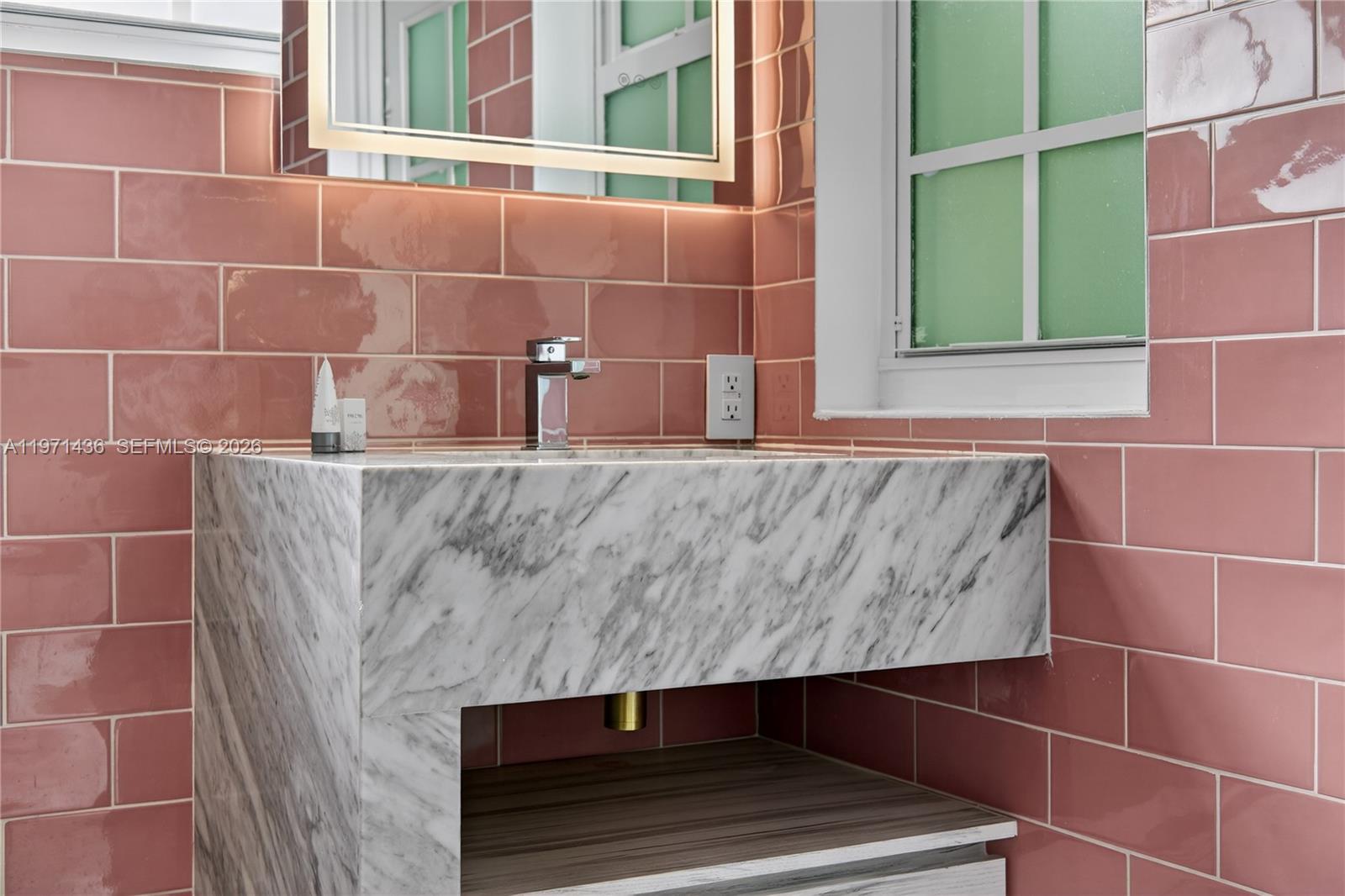 715 NE 70th St Miami, FL 33138