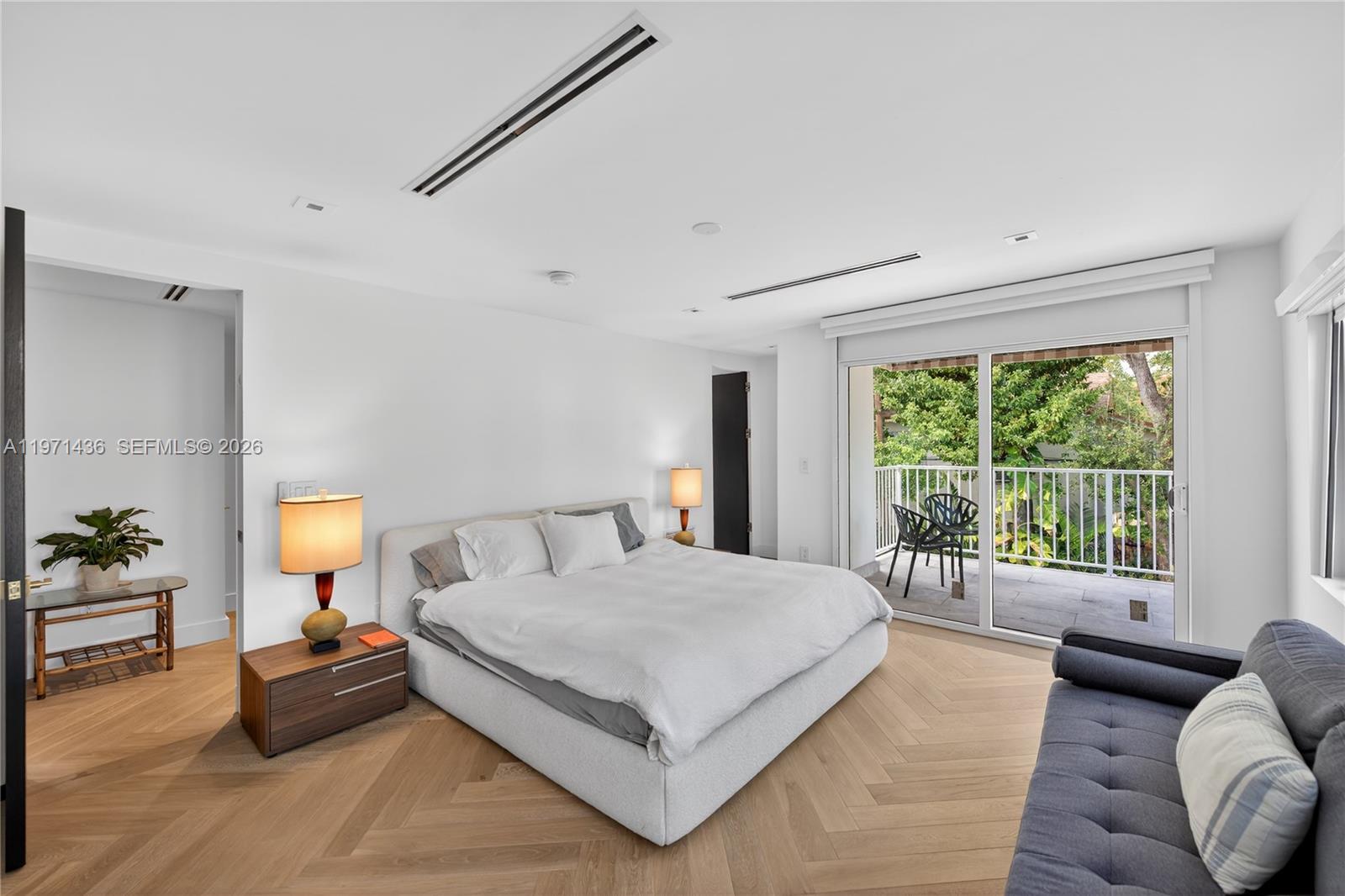 715 NE 70th St Miami, FL 33138