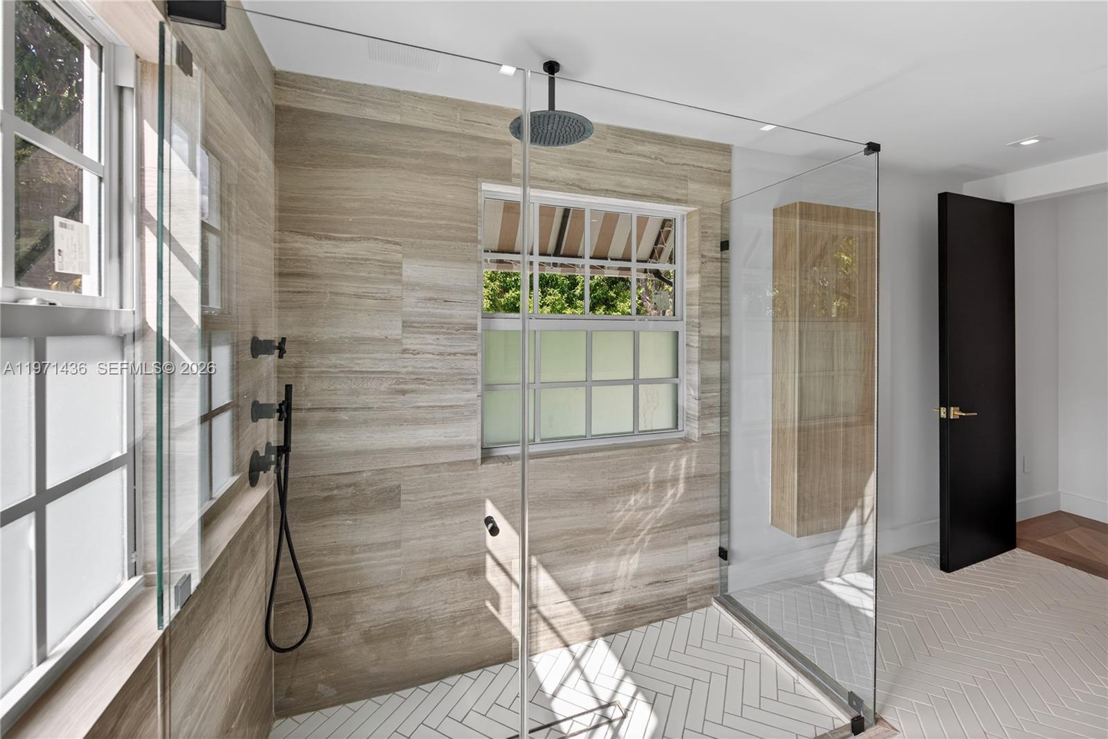 715 NE 70th St Miami, FL 33138