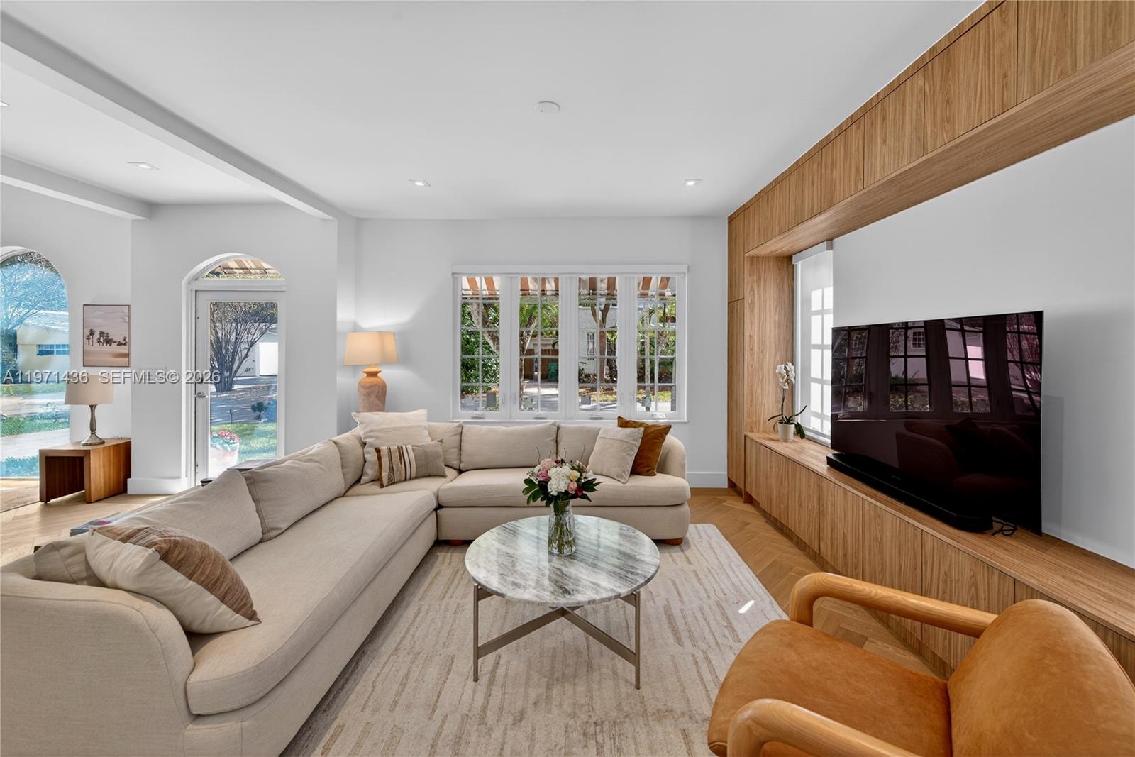 715 NE 70th St Miami, FL 33138