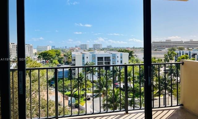 1470 NE 123rd St #A707