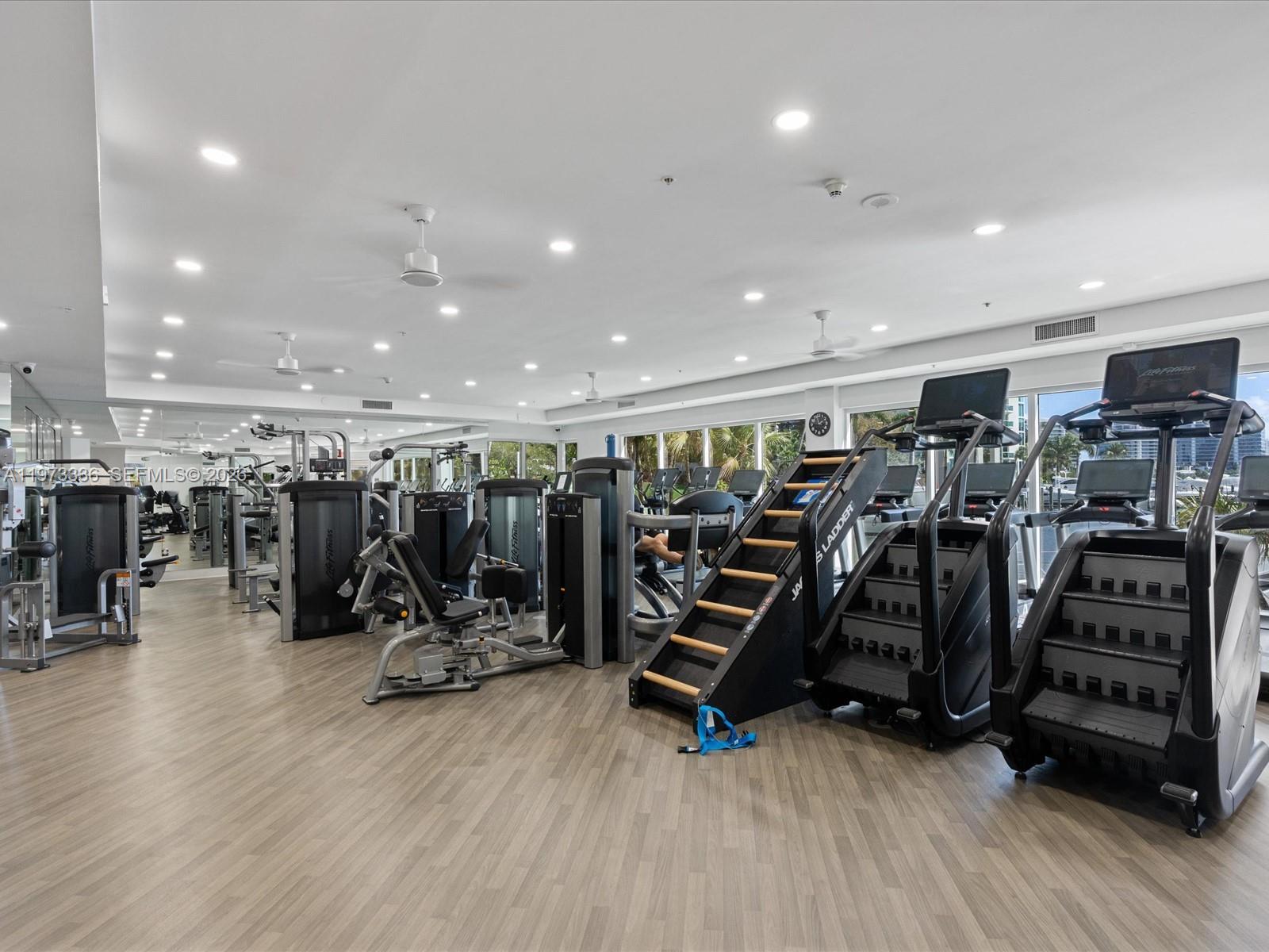 image Aventura Marina 131