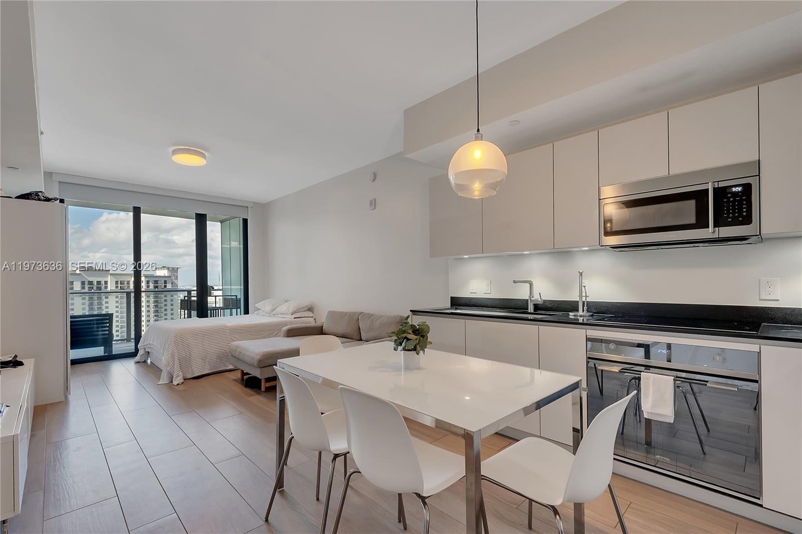 1010 Brickell Ave #3510