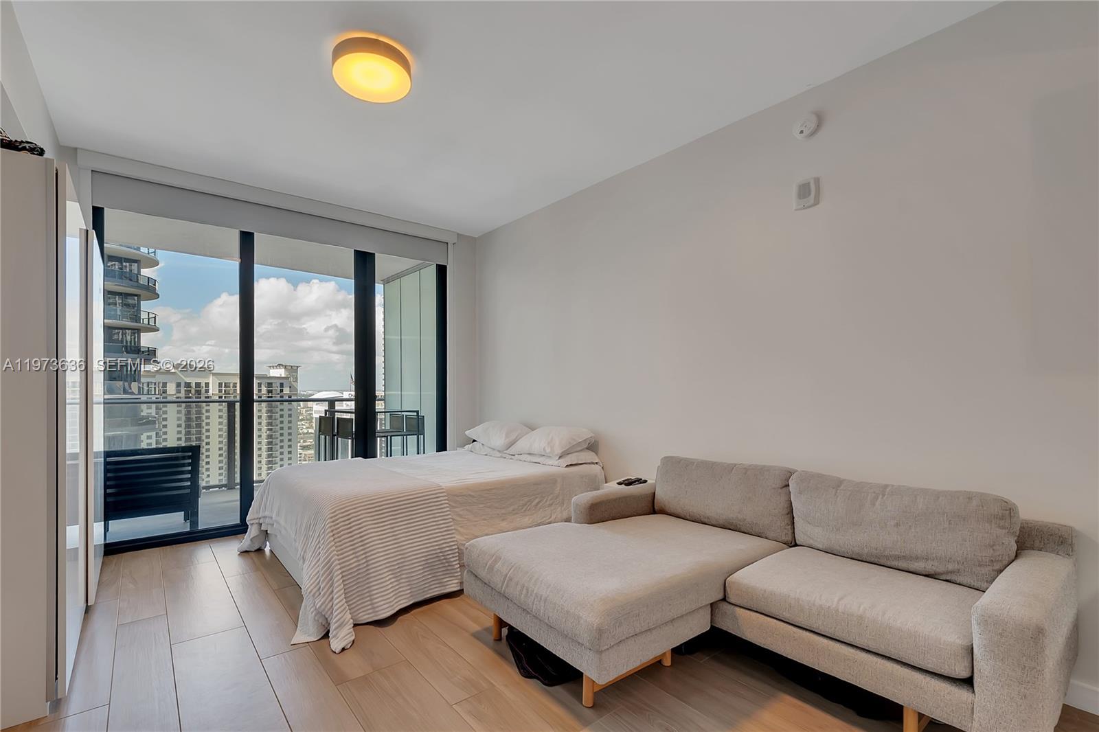 image 1010 Brickell1