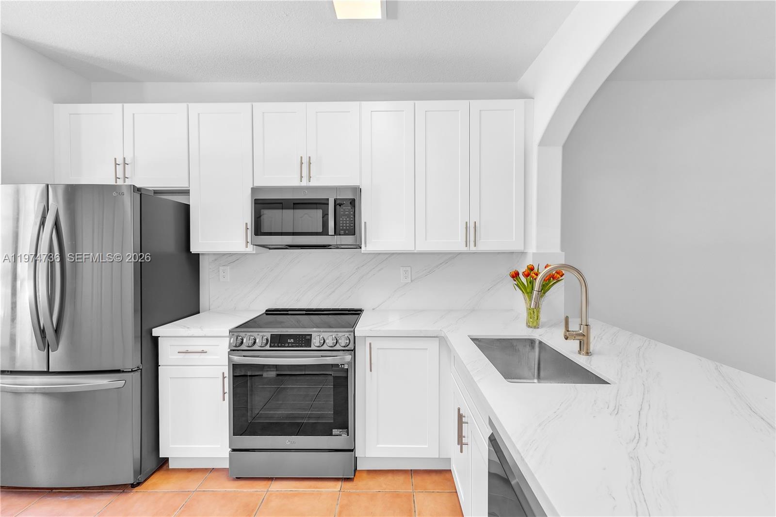 15750 SW 92nd Ave #20C Palmetto Bay, FL 33157