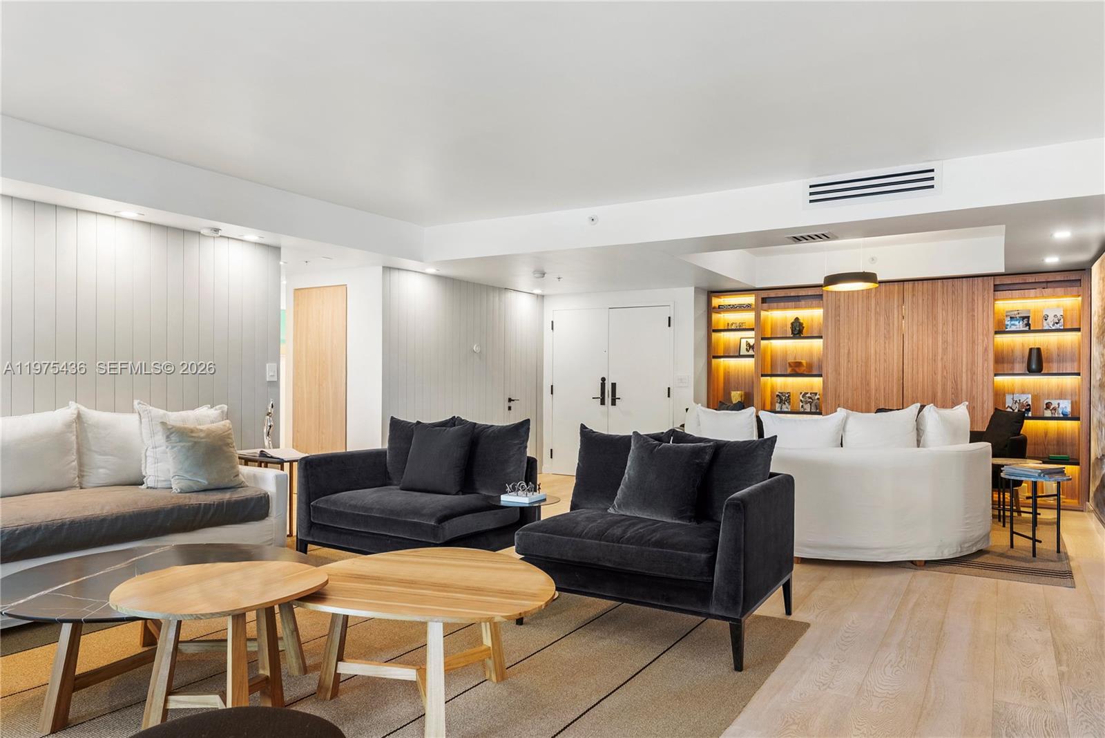 10205 Collins Ave #605 Bal Harbour, FL 33154