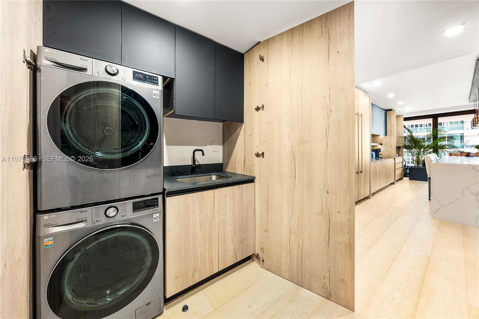 10205 Collins Ave #605 Bal Harbour, FL 33154