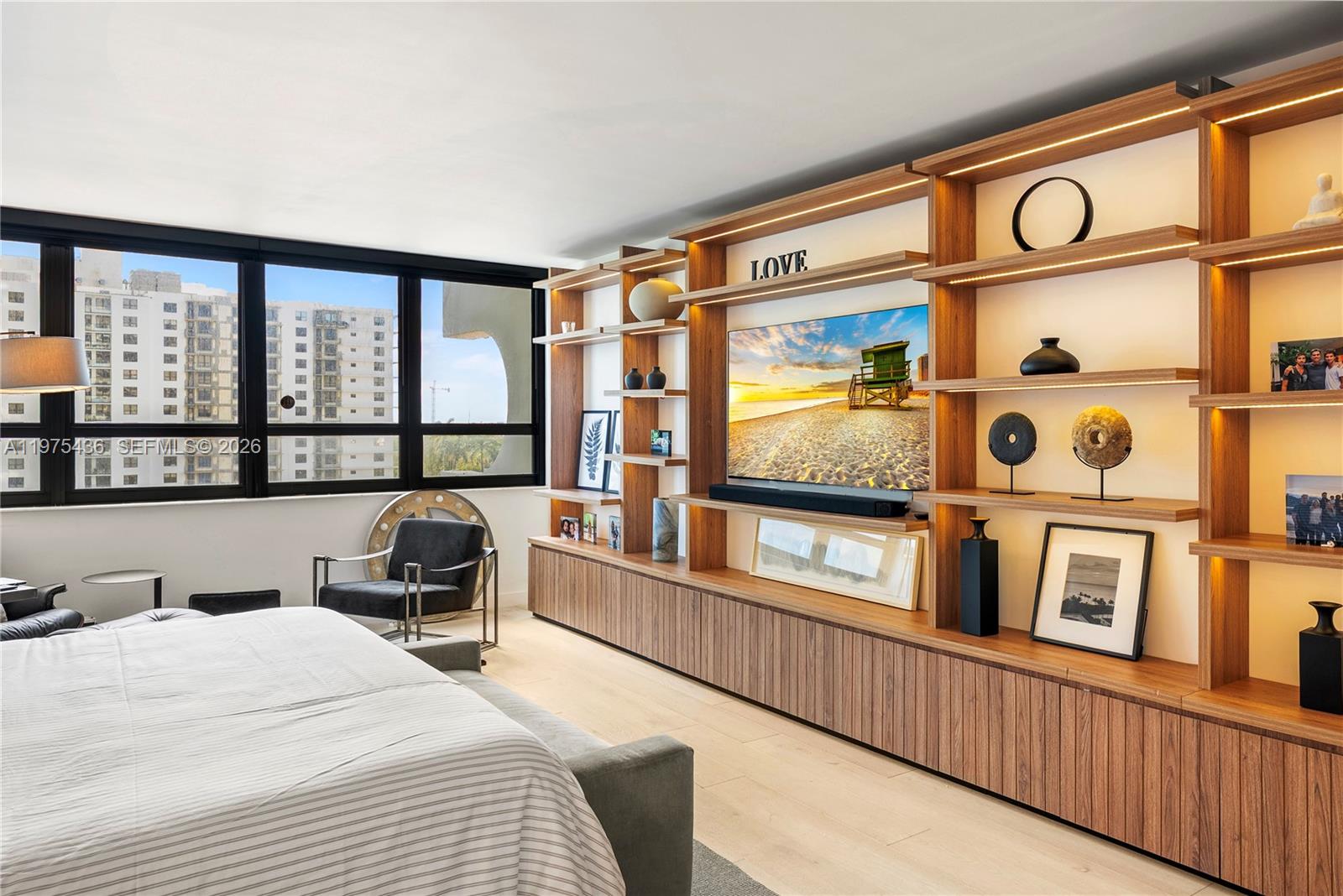 10205 Collins Ave #605 Bal Harbour, FL 33154