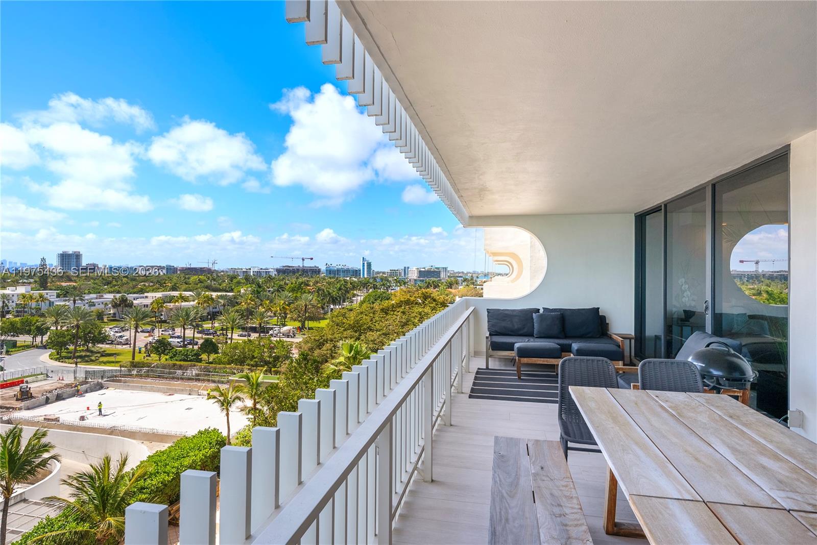 10205 Collins Ave #605 Bal Harbour, FL 33154