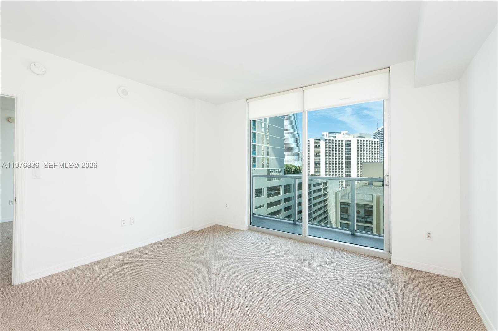 image 500 Brickell East10