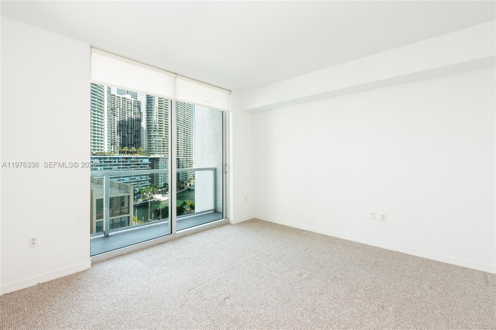 image 500 Brickell East11