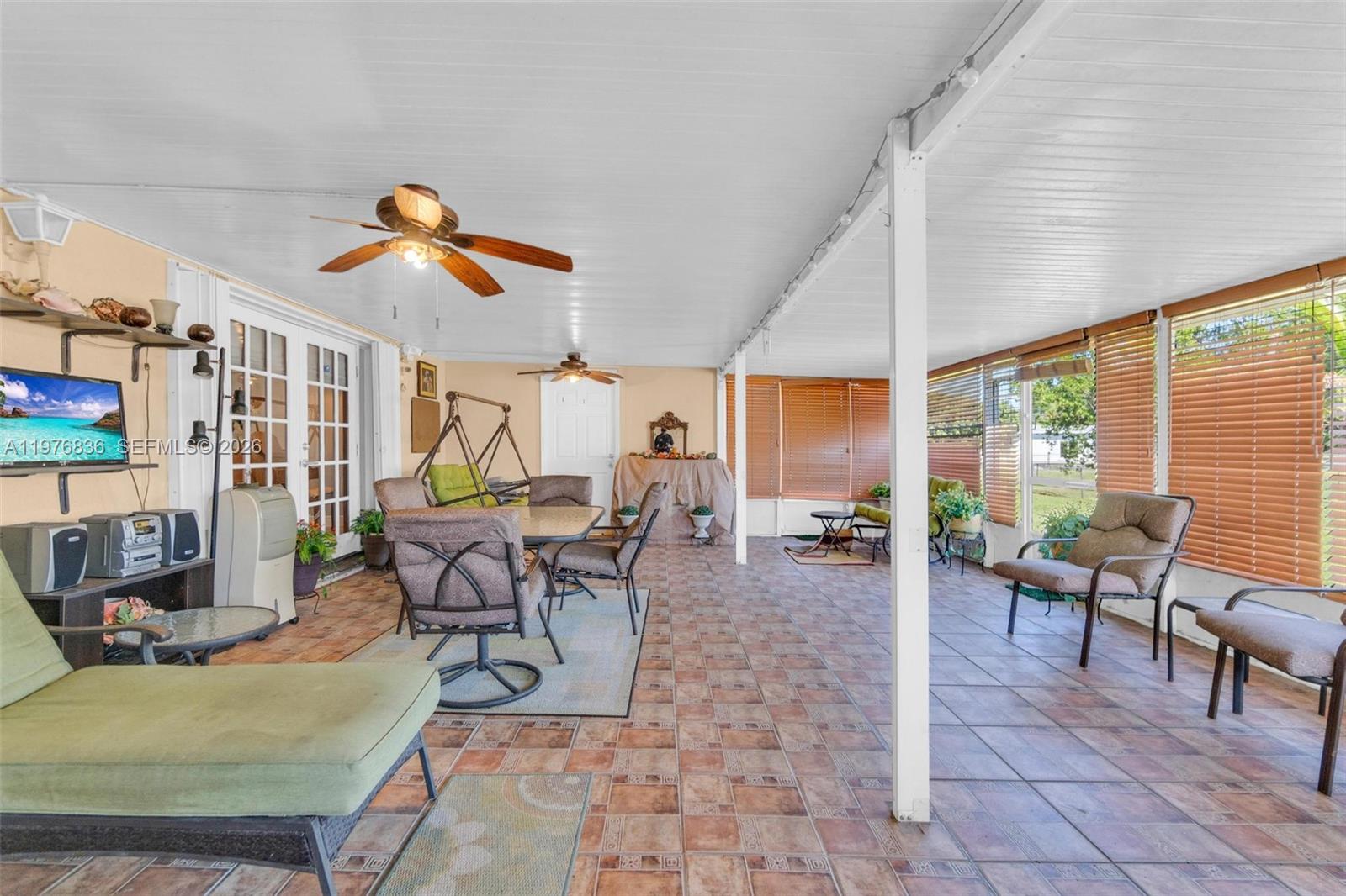 18201 SW 87th Ave Palmetto Bay, FL 33157