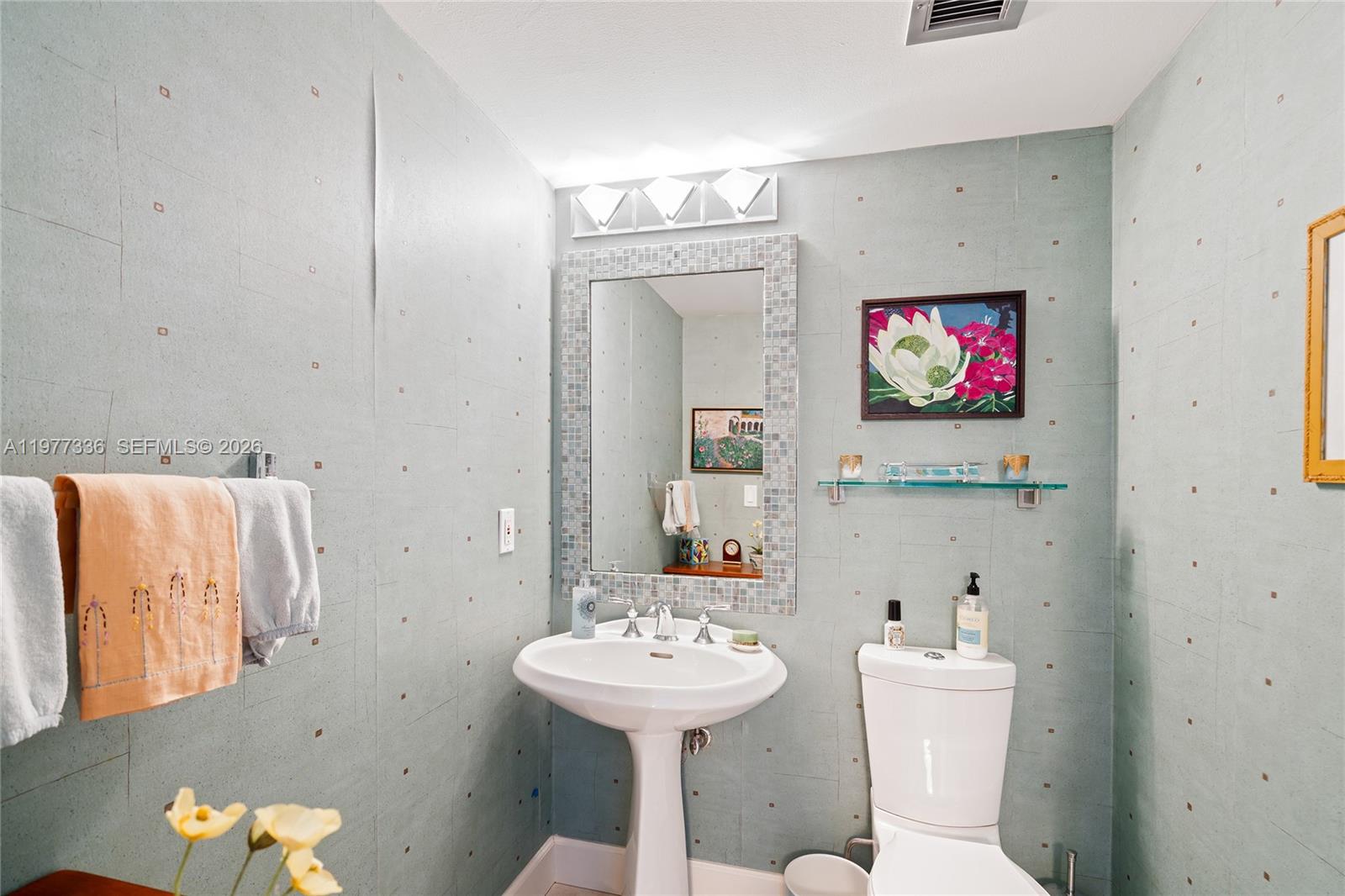 19670 Beach Rd #PHA4 Tequesta, FL 33469