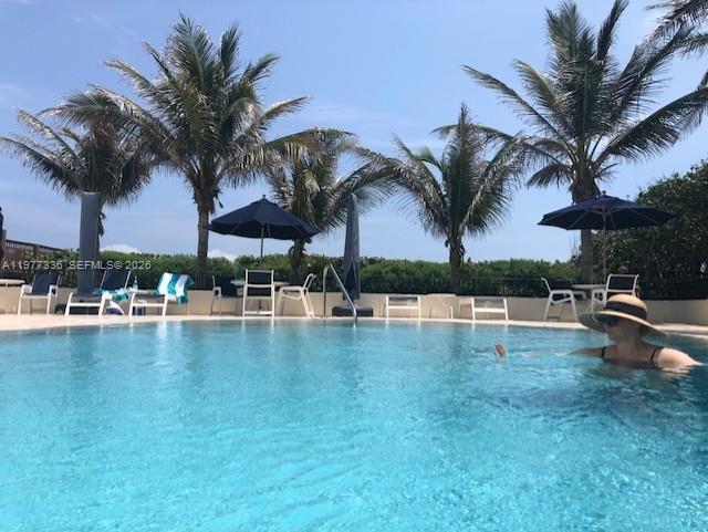 19670 Beach Rd #PHA4 Tequesta, FL 33469