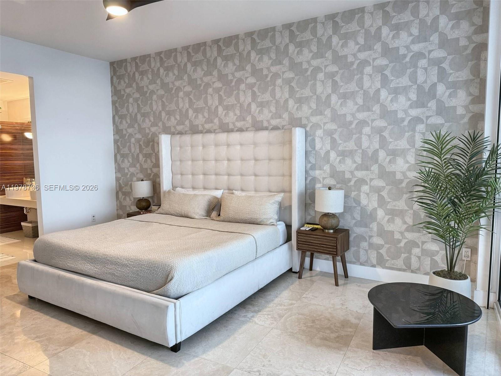 image Paramount Bay3