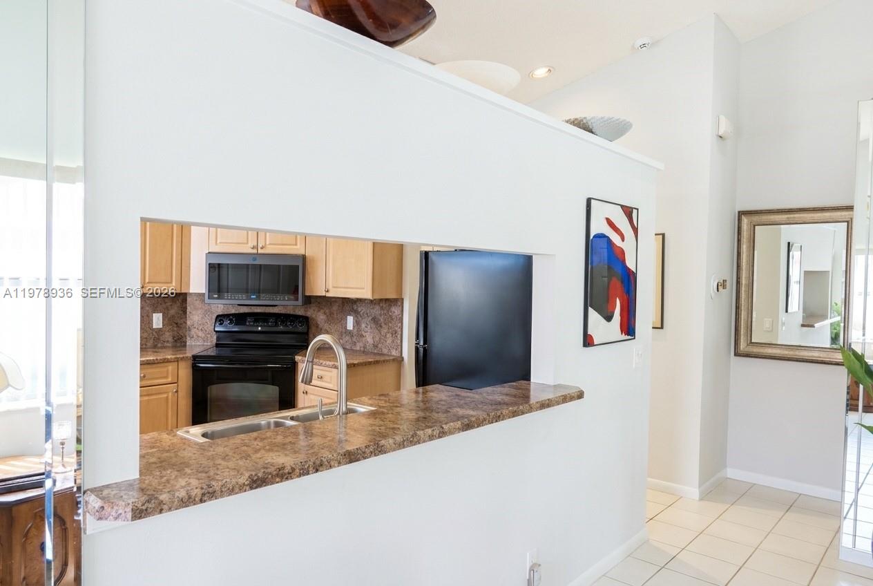 7604 E Lexington Clb Blvd #B Delray Beach, FL 33446