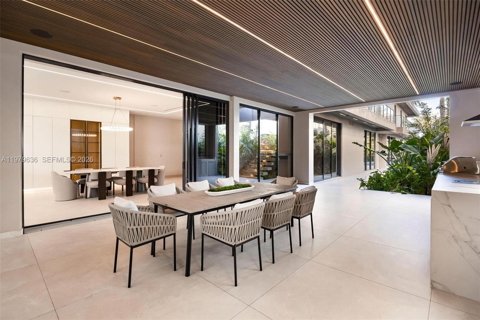 723 NE 77th St Miami, FL 33138