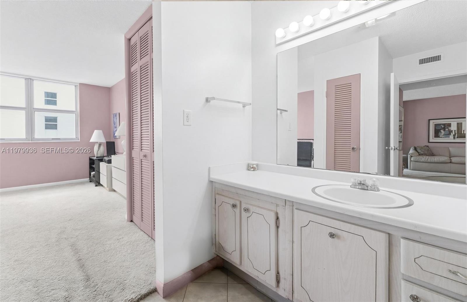 9225 Collins Ave #610 Surfside, FL 33154