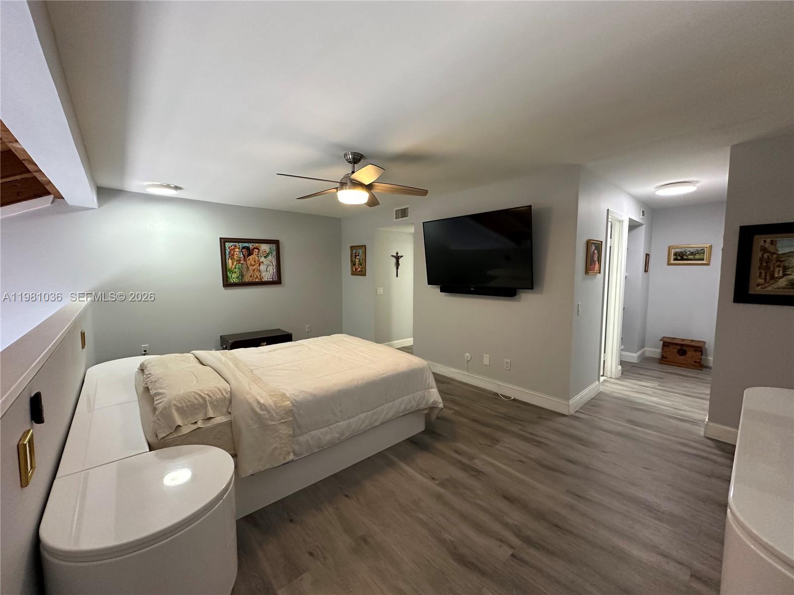 11228 NW 14th Ct Pembroke Pines, FL 33026