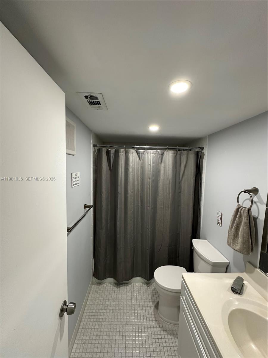 11228 NW 14th Ct Pembroke Pines, FL 33026