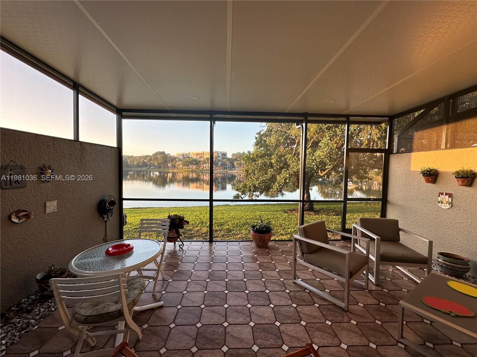 11228 NW 14th Ct Pembroke Pines, FL 33026