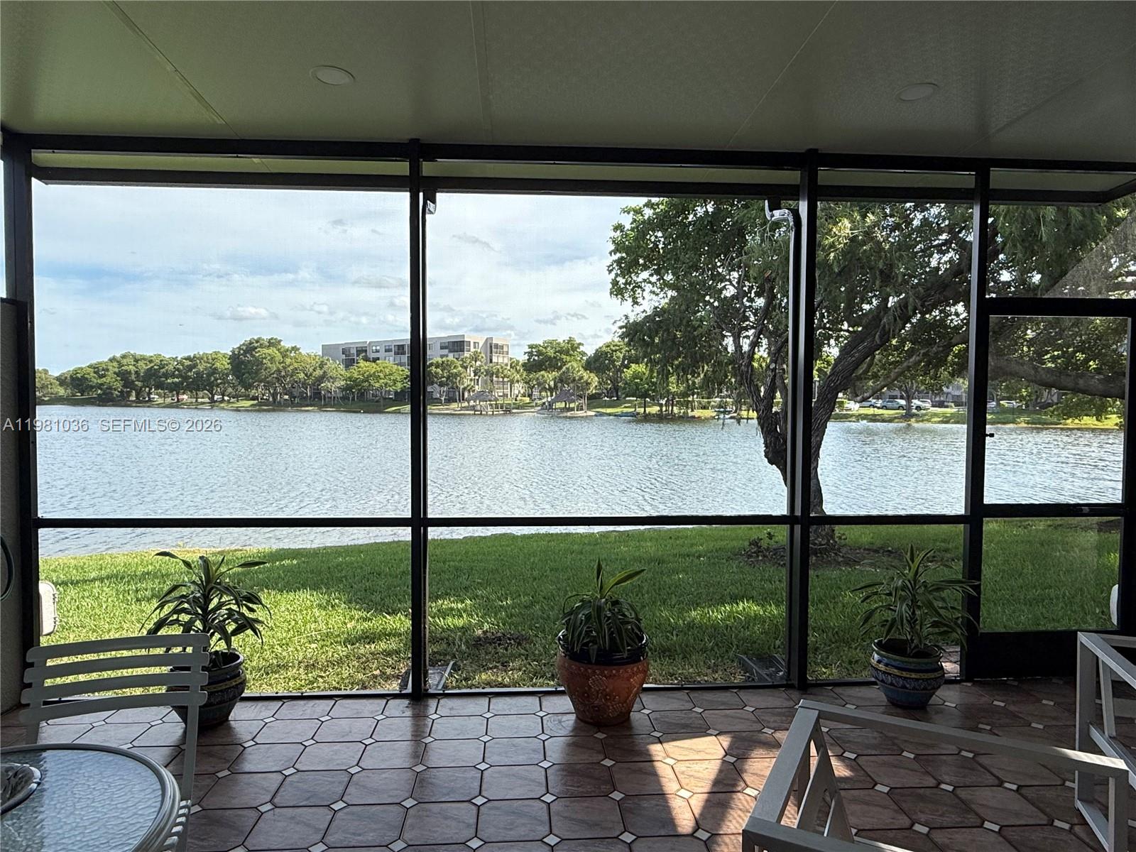 11228 NW 14th Ct Pembroke Pines, FL 33026