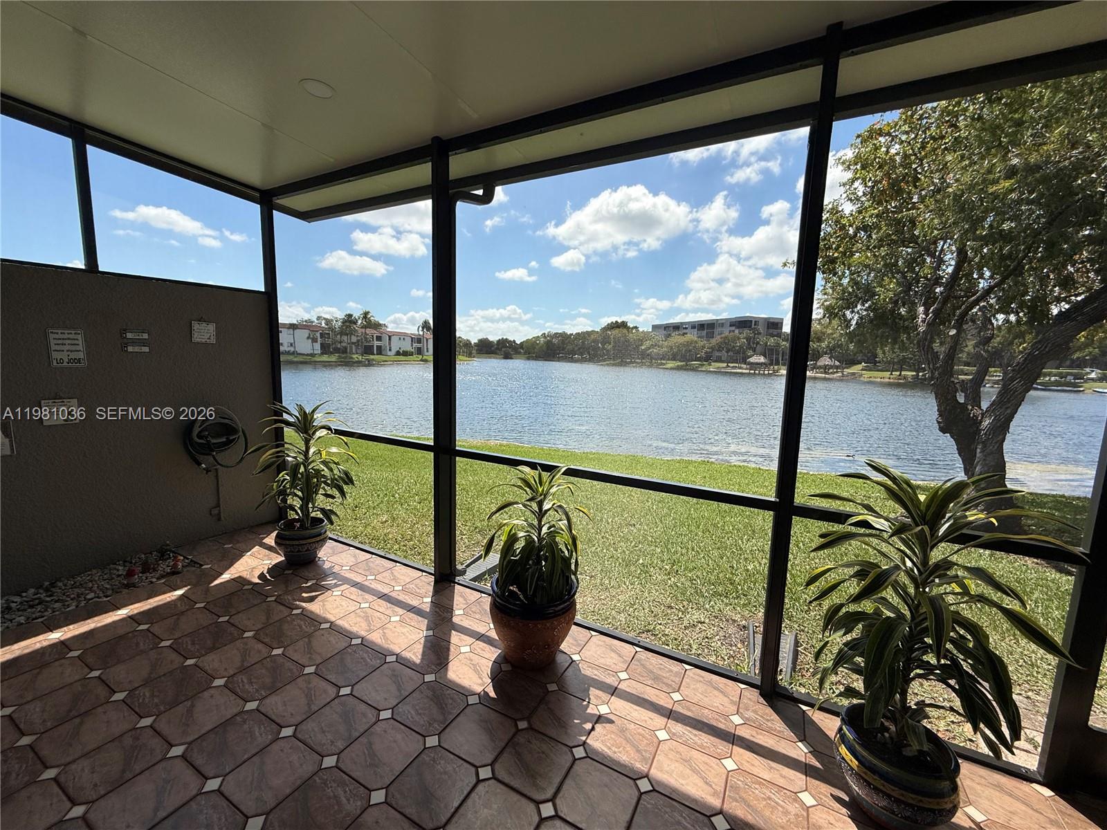 11228 NW 14th Ct Pembroke Pines, FL 33026