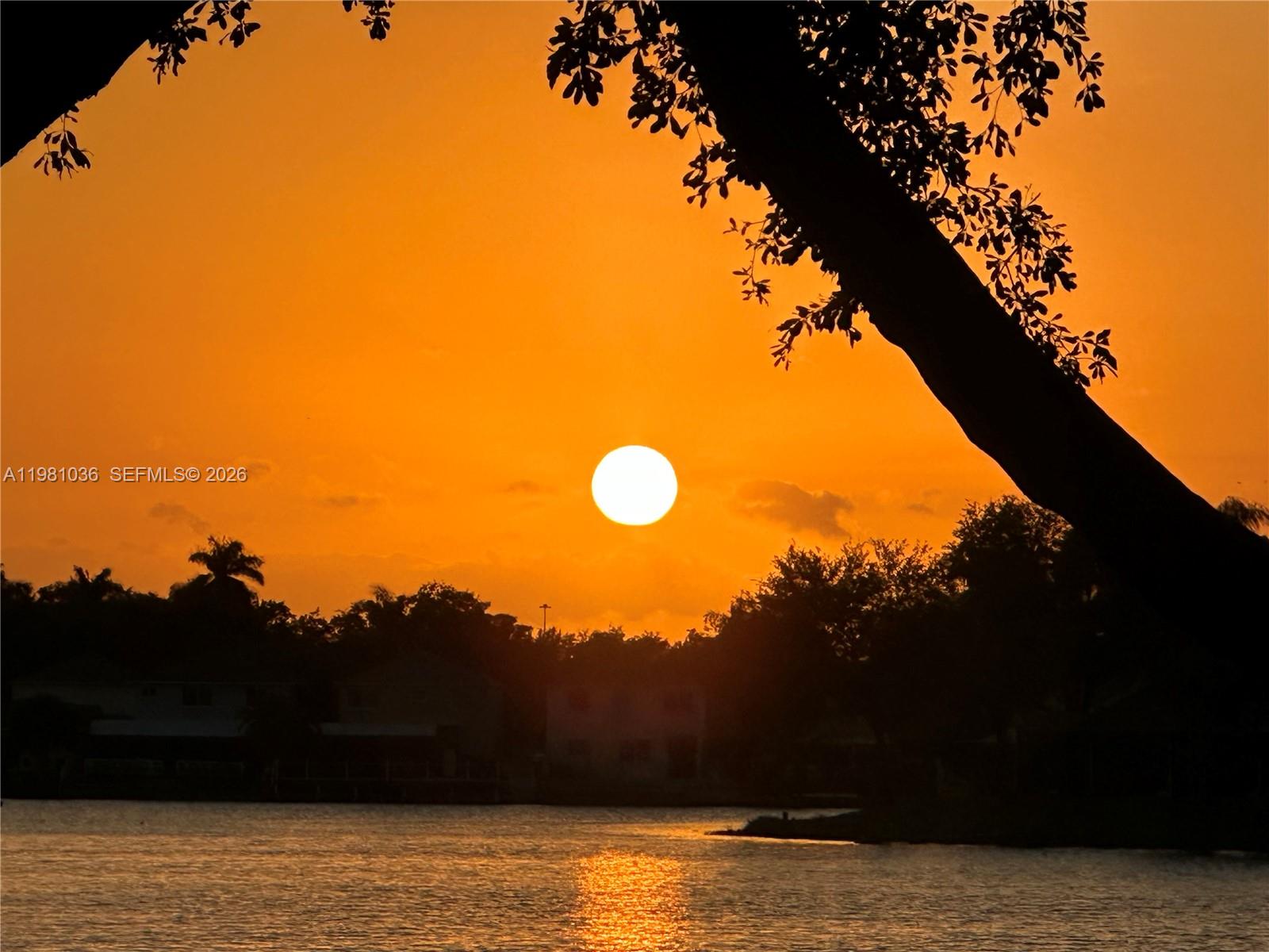 11228 NW 14th Ct Pembroke Pines, FL 33026