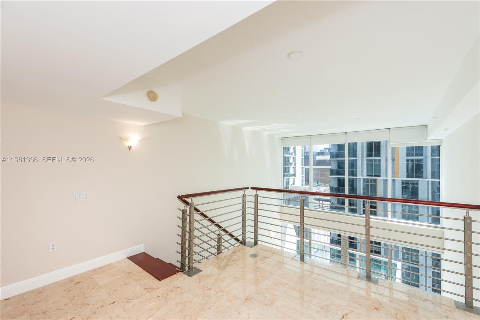 image Brickell on the River South6
