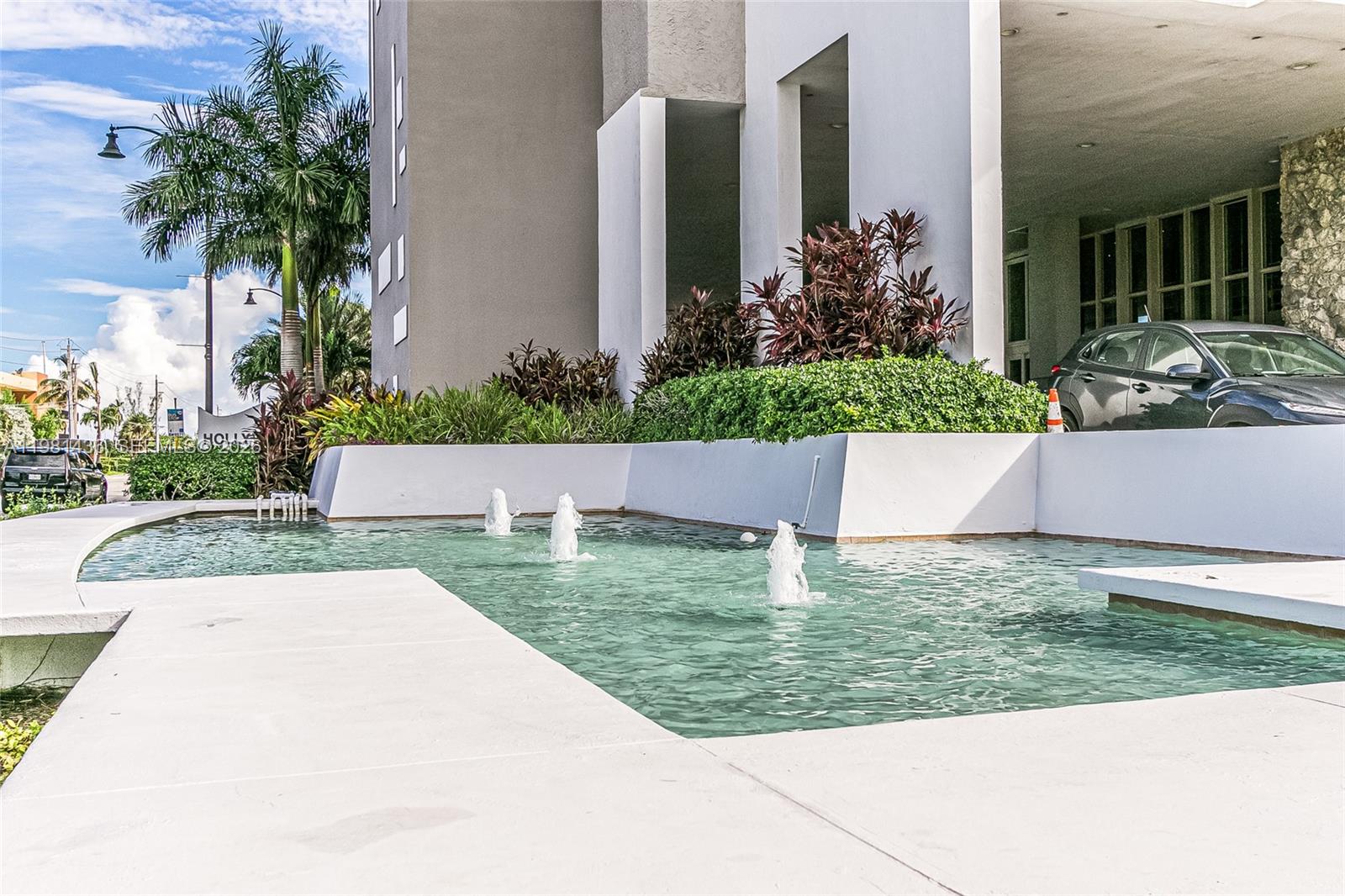 3111 N Ocean Dr #1612 Hollywood, FL 33019