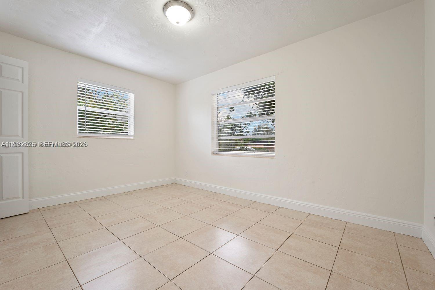 2439 Fletcher St Hollywood, FL 33020