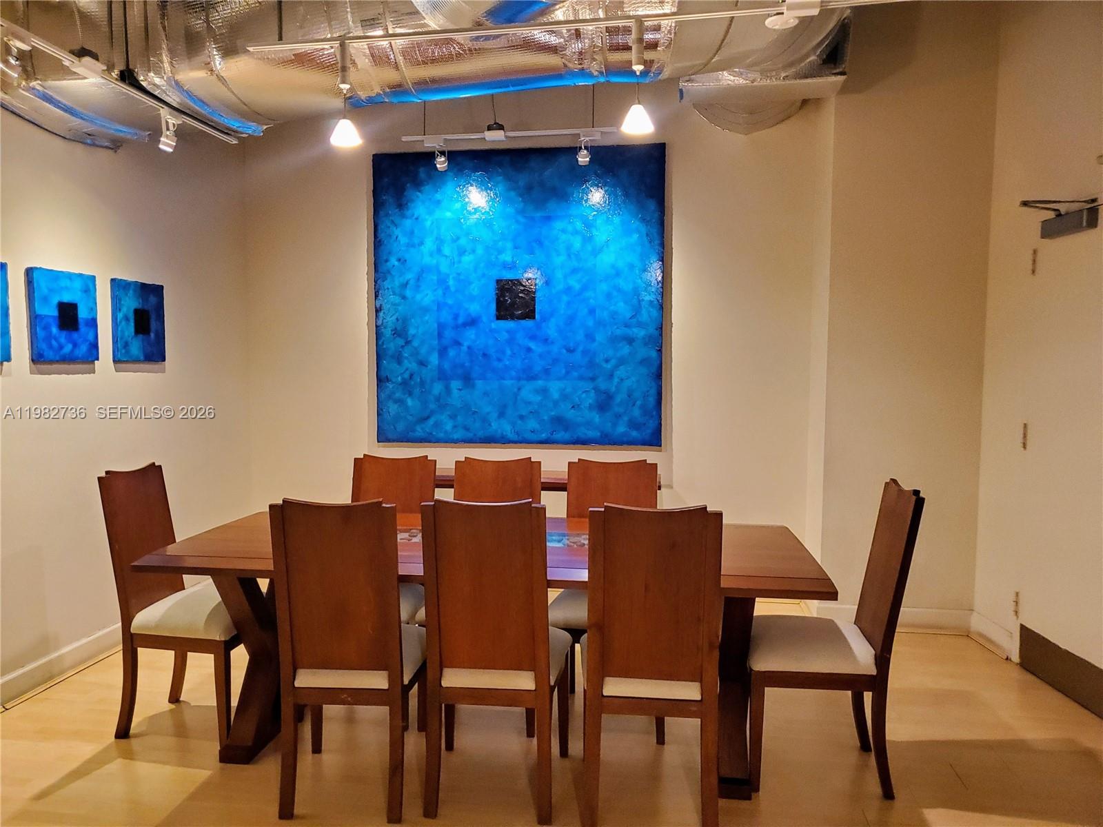 10 SW South Riv Dr #607 Miami, FL 33130