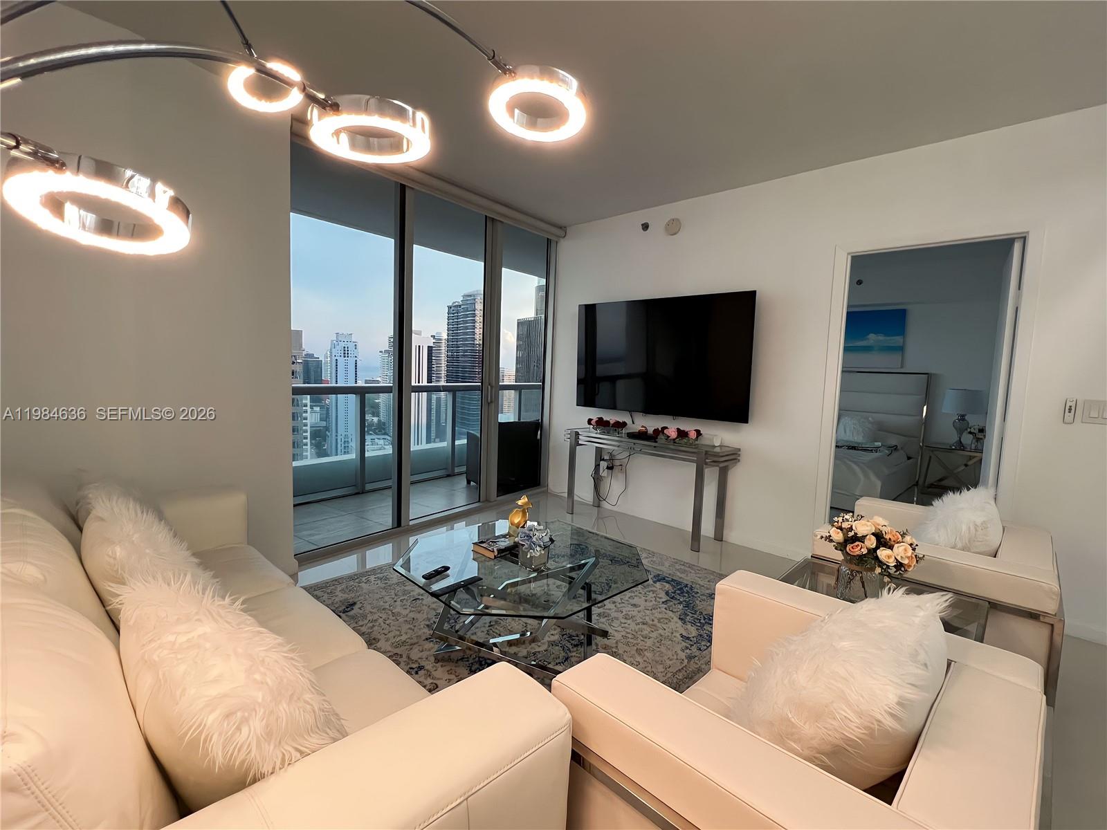 485 Brickell Ave #4109 Miami, FL 33131