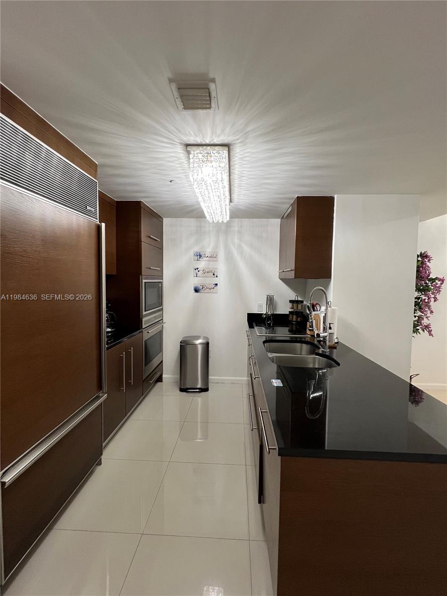 485 Brickell Ave #4109 Miami, FL 33131