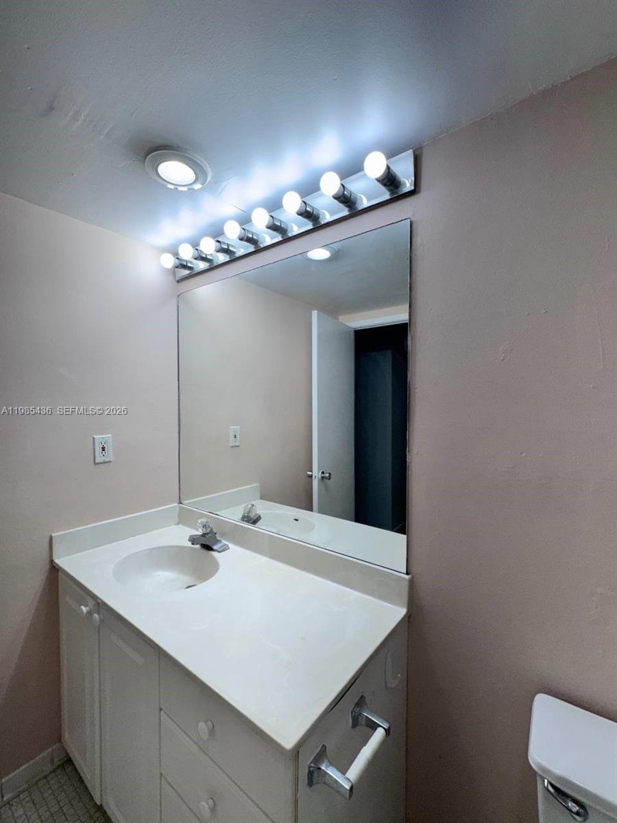 19380 Collins Ave #910 Sunny Isles Beach, FL 33160