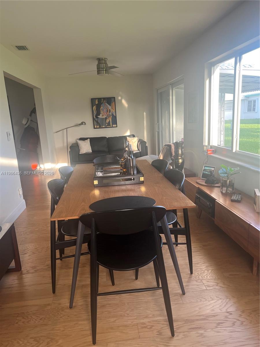 8221 NW 14th St Plantation, FL 33322