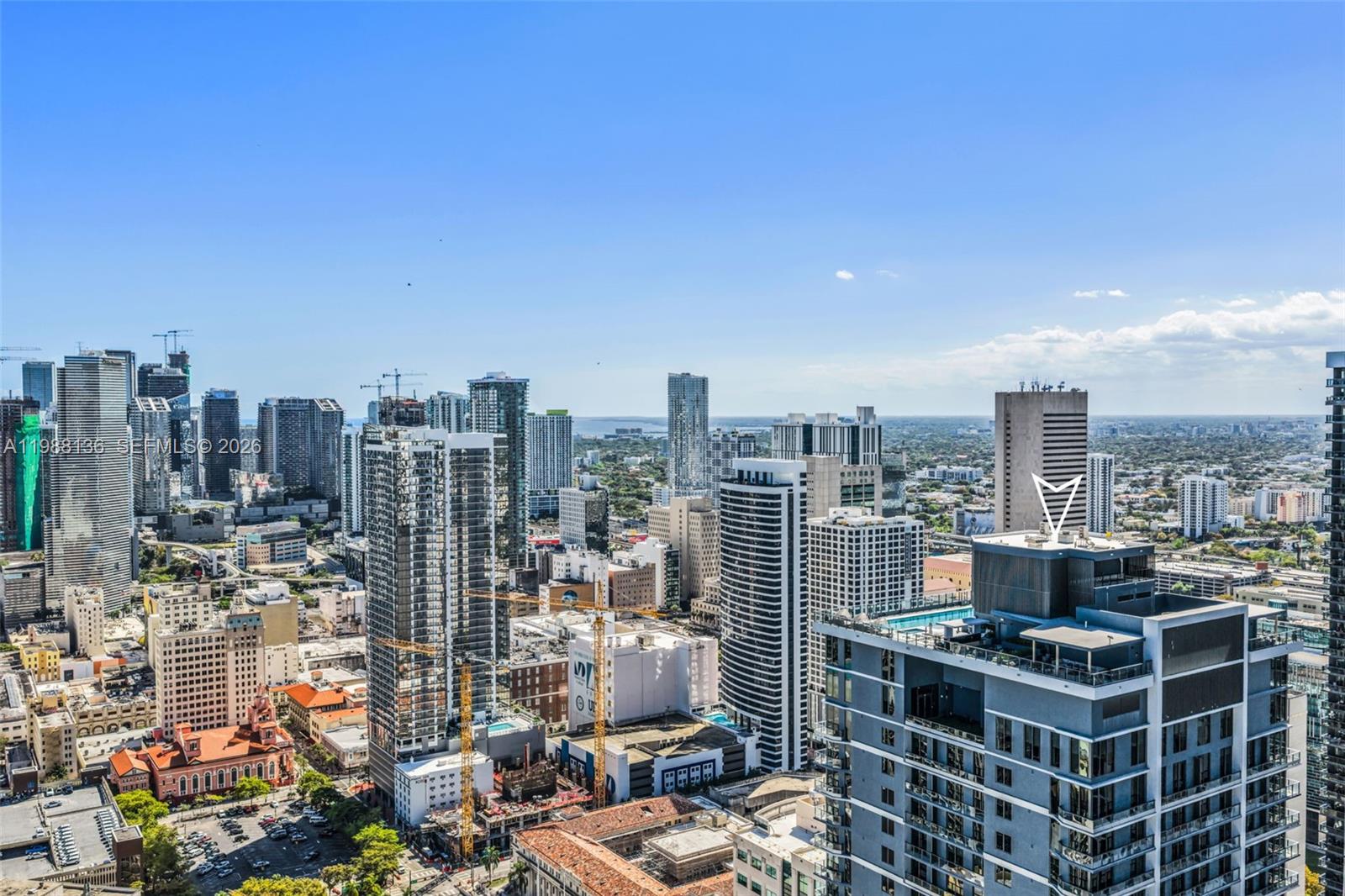 121 NE 5th St #902 Miami, FL 33132