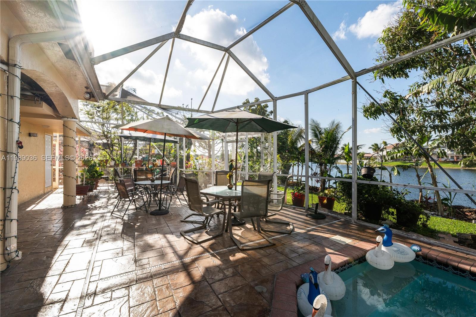 17211 SW 12th St Pembroke Pines, FL 33029